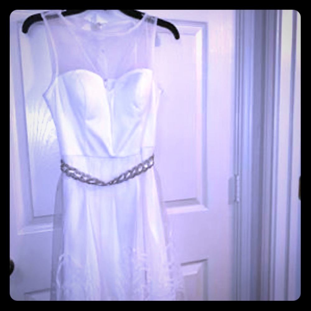 ๐ฐ๐ป๐โค๏ธ WEDDING DRESS โค๏ธ๐๐ฐ๐ป - Picture 2 of 8
